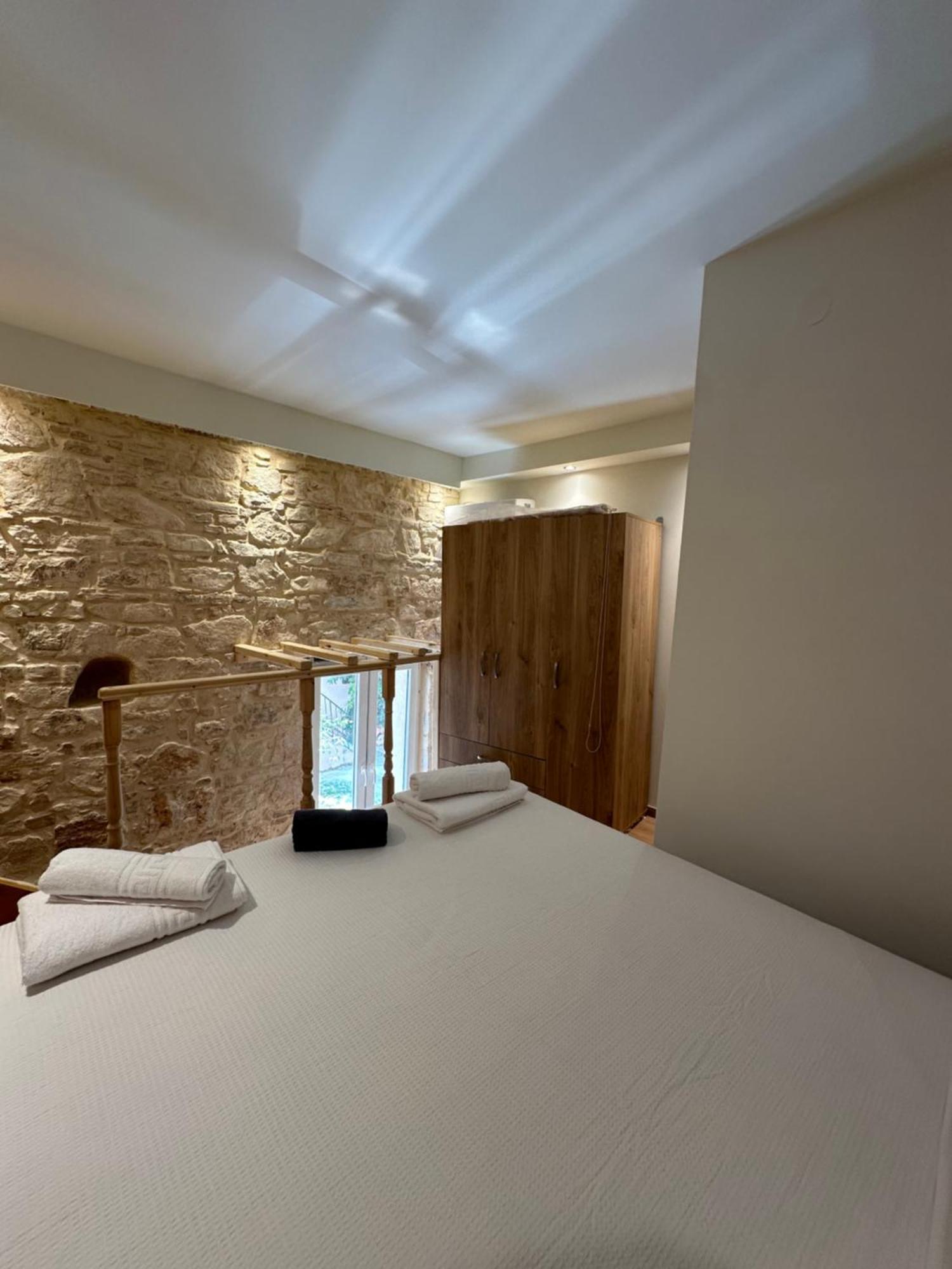 Q Rocco Apartments, Corfu Town Экстерьер фото