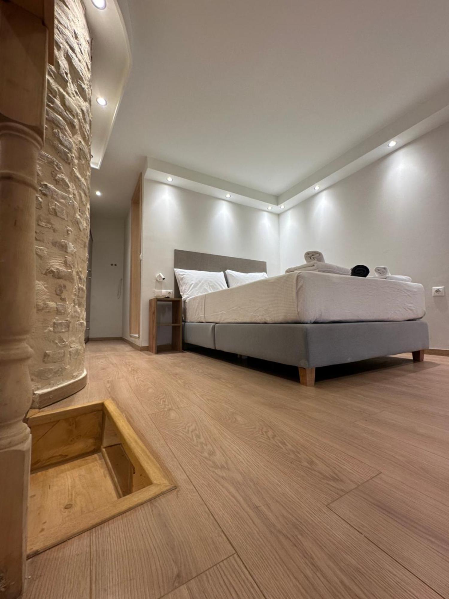 Q Rocco Apartments, Corfu Town Экстерьер фото