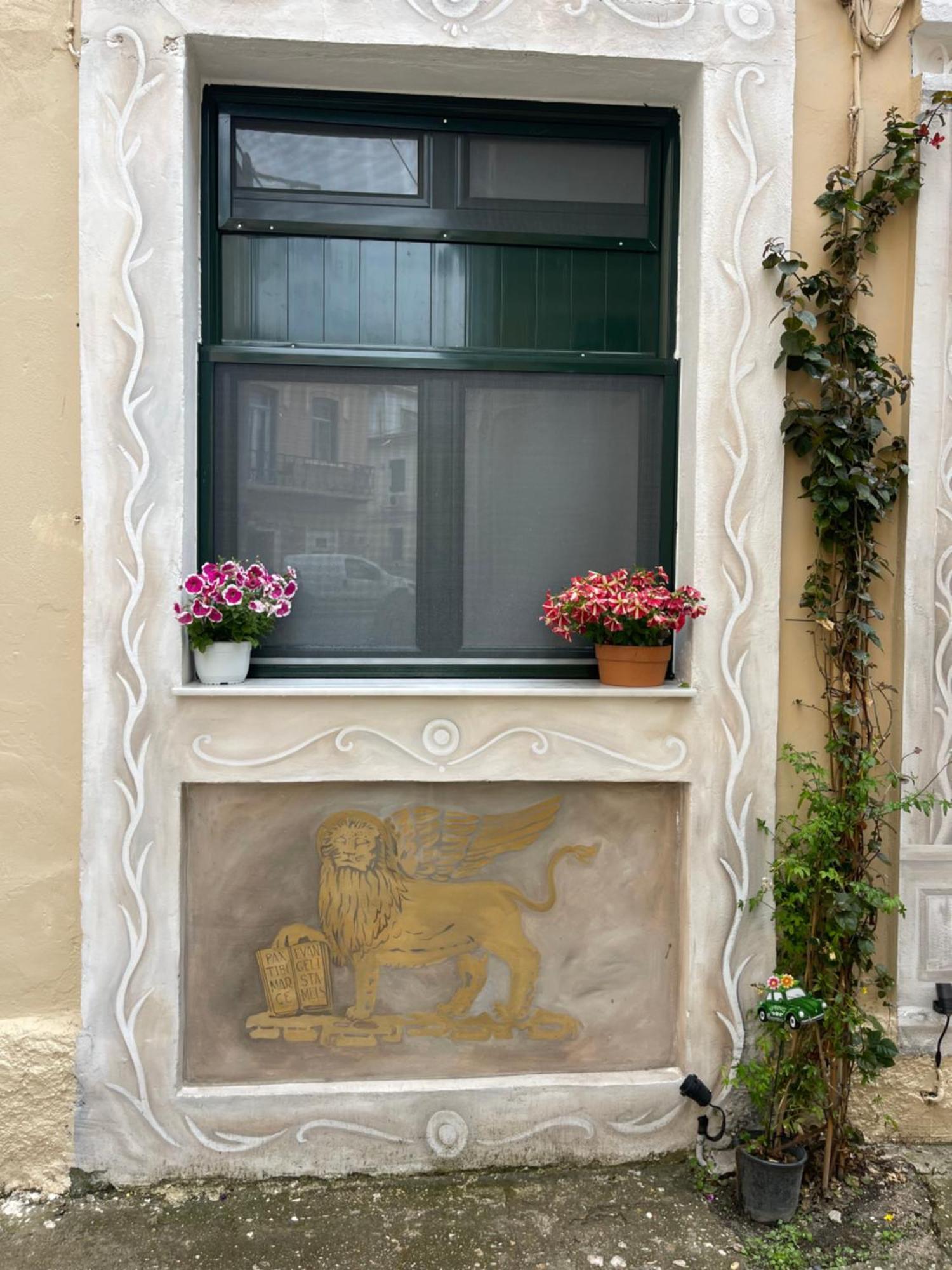 Q Rocco Apartments, Corfu Town Экстерьер фото